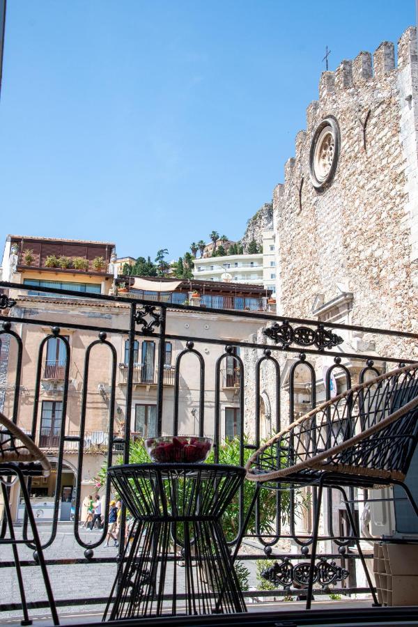 Castalia Apartments&Rooms Duomo Taormina Exterior foto