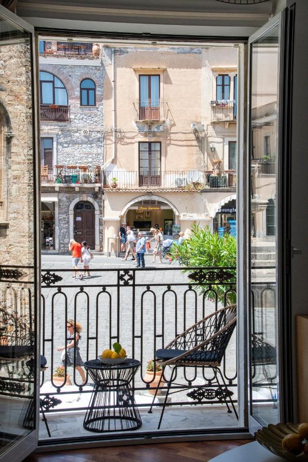 Castalia Apartments&Rooms Duomo Taormina Exterior foto