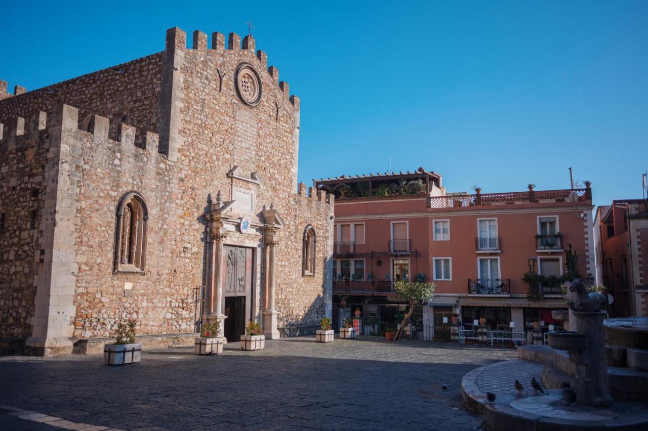 Castalia Apartments&Rooms Duomo Taormina Exterior foto